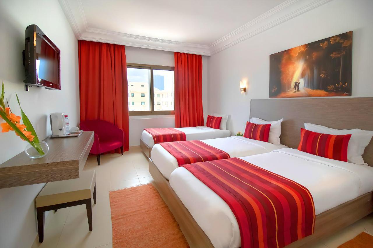 El Oumara Hotel Tunis Exterior photo